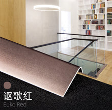 Load image into Gallery viewer, L-shaped flooring metal aluminum profile corner trim edge strip L shape floor aluminium trimming strip 黑钛金装饰条铝合金包边条L型直角收口条木地板收边条
